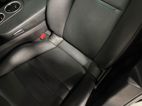 Used 2023 Porsche Panamera 4 Platinum Edition AWD/4WD image 23