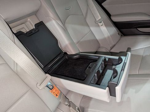 Used 2015 Cadillac CTS Luxury image 25