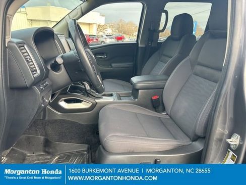 Used 2023 Nissan Frontier SV w/ SV Convenience Package image 14