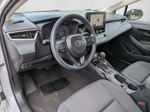 Used 2024 Toyota Corolla LE FWD image 10