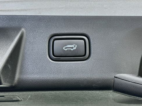 Used 2025 Hyundai Tucson SEL FWD image 29