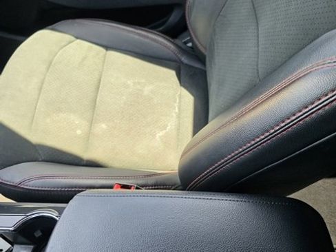 Used 2019 Ford Explorer XLT w/ Equipment Group 202A image 28