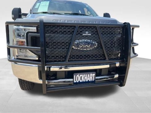 Used 2022 Ford F350 XL w/ Power Equipment Group image 9