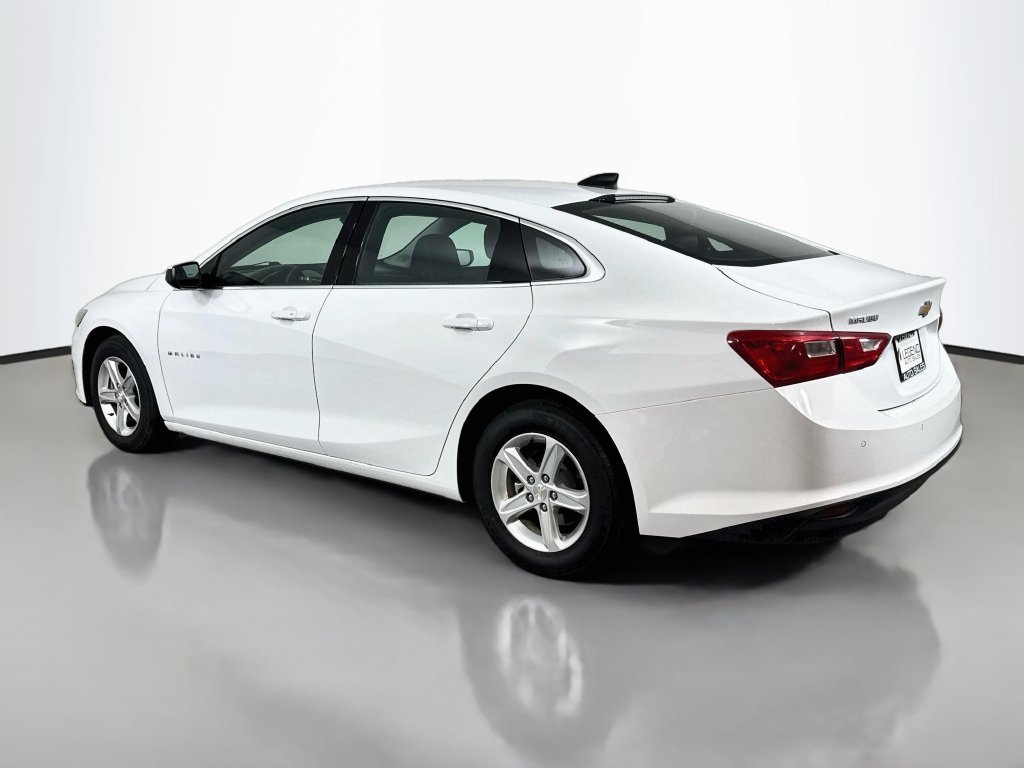 Used 2023 Chevrolet Malibu LS w/ Driver Confidence Package FWD image 9