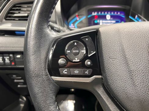 Used 2022 Honda Odyssey Elite image 26