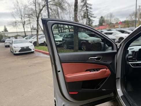Certified 2024 Kia Sportage SX image 28