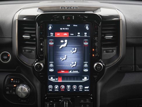 Used 2021 RAM 1500 Sport w/ Leather & Sound Group AWD/4WD image 15