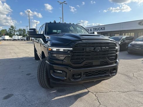 Used 2026 RAM 3500 Laramie w/ Night Edition AWD/4WD image 9