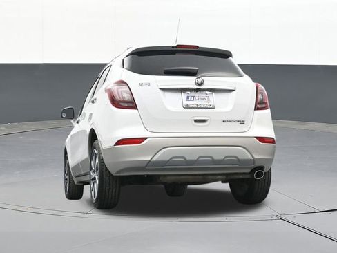 Used 2022 Buick Encore Preferred image 43