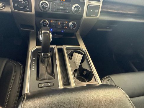 Used 2020 Ford F150 Lariat w/ Equipment Group 502A Luxury AWD/4WD image 25