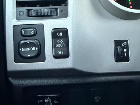 Used 2007 Toyota Tundra SR5 AWD/4WD image 26
