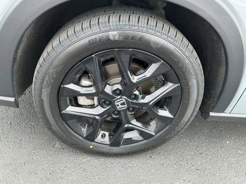Used 2025 Honda HR-V Sport image 11