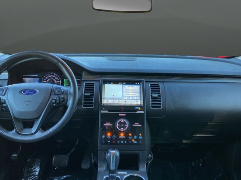 Used 2018 Ford Flex Limited w/ Equipment Group 301A AWD/4WD image 11