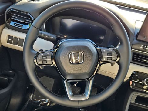 New 2026 Honda Pilot Touring image 14
