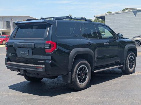 Used 2025 Toyota 4Runner TRD Off-Road AWD/4WD image 6