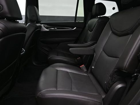 Certified 2020 Cadillac XT6 Premium Luxury AWD/4WD image 19