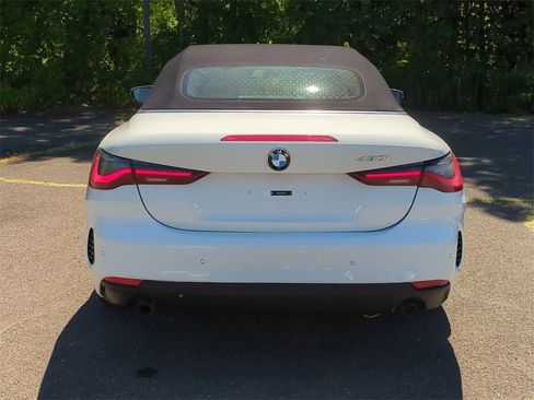 Used 2024 BMW 430i Convertible image 5