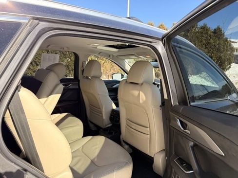 Used 2023 MAZDA CX-9 Touring image 13