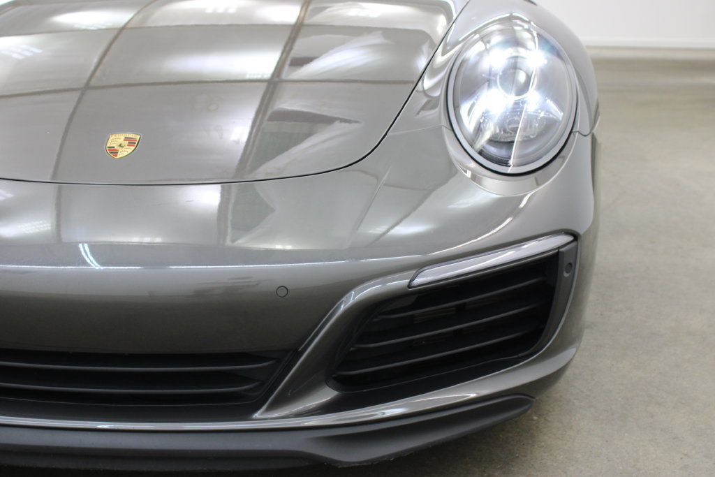 Used 2018 Porsche 911 Carrera S RWD image 11