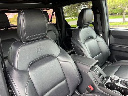 Used 2025 Ford Bronco Big Bend w/ Black Diamond Package image 37