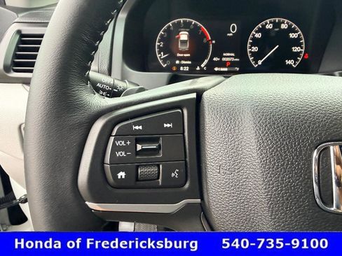 Certified 2026 Honda Ridgeline RTL image 25