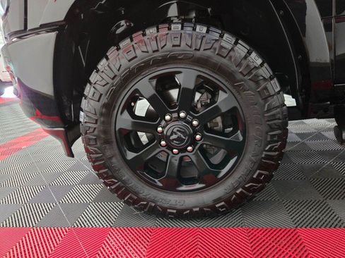 Used 2019 RAM 2500 Laramie w/ Black Appearance Package AWD/4WD image 85