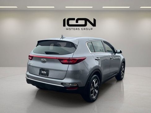 Used 2021 Kia Sportage LX image 5