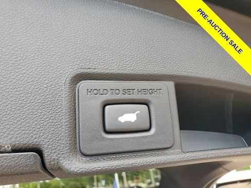 Used 2024 Acura RDX SH-AWD image 9