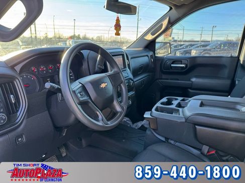 Used 2020 Chevrolet Silverado 1500 Custom w/ Custom Value Package image 9