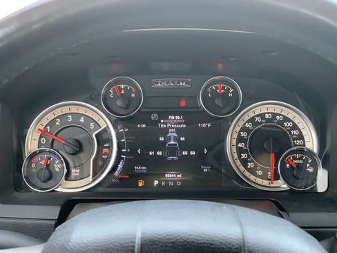 Used 2017 RAM 3500 Laramie AWD/4WD image 9