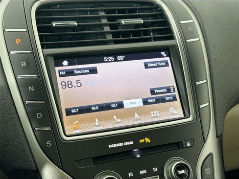 Used 2019 Lincoln Nautilus Reserve w/ Cargo Utility Package image 24