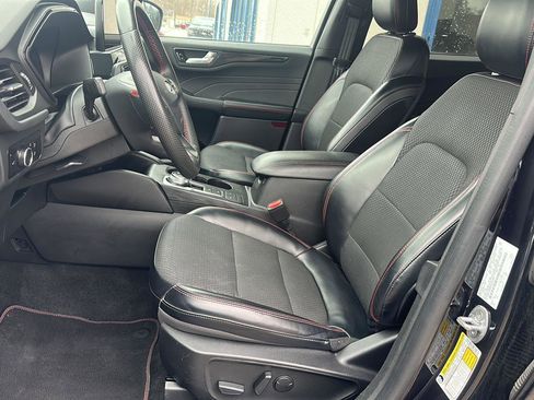Used 2023 Ford Escape ST-Line image 9
