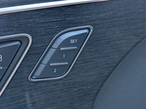 Used 2020 Audi Q7 3.0T Prestige w/ Prestige Package image 31