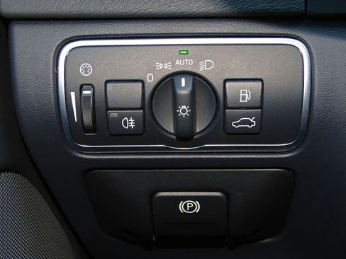 Used 2017 Volvo S60 T5 Inscription FWD image 24