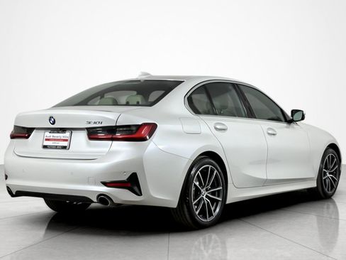 Used 2021 BMW 330i Sedan w/ Convenience Package RWD image 5
