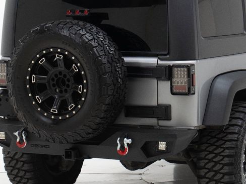 Used 2016 Jeep Wrangler Unlimited Sport w/ Quick Order Package 24S AWD/4WD image 15