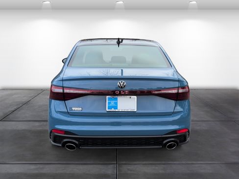 Used 2025 Volkswagen Jetta GLI Autobahn w/ GLI Black Package image 5