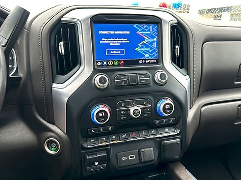 Used 2021 GMC Sierra 1500 SLT RWD image 32