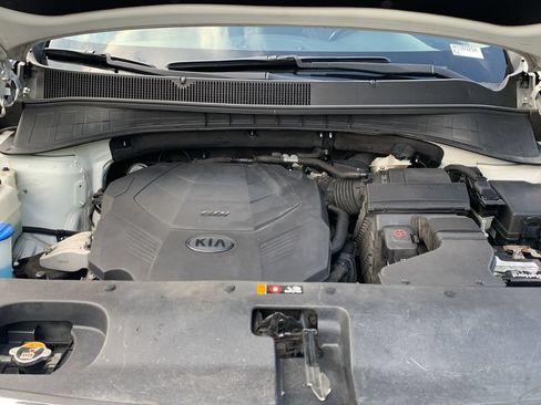 Used 2019 Kia Sorento SX w/ SX Touring Package FWD image 9