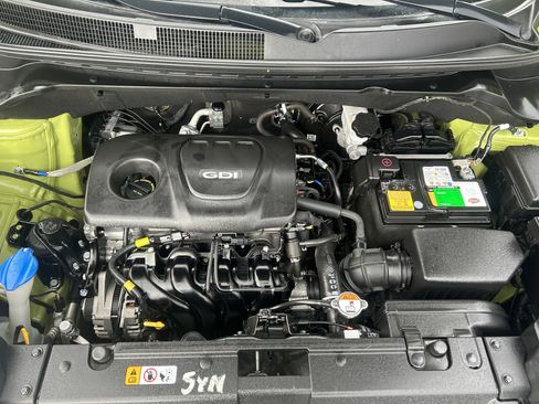 Used 2017 Kia Soul image 12