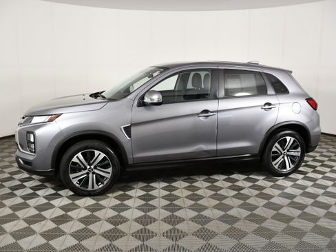 Used 2022 Mitsubishi Outlander Sport ES AWD/4WD image 9