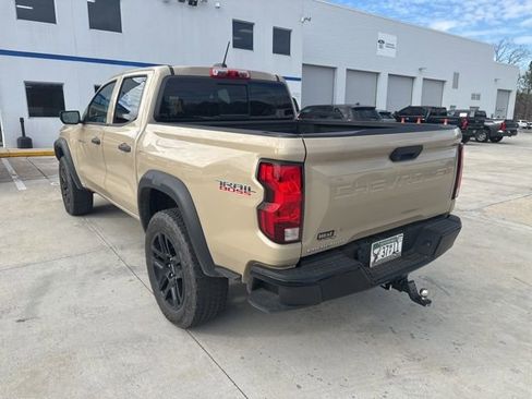 Used 2024 Chevrolet Colorado Trail Boss w/ Advanced Trailering Package image 8