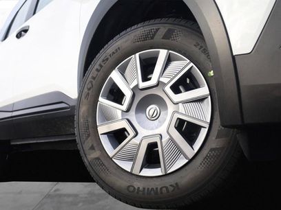 New 2026 Nissan Kicks S