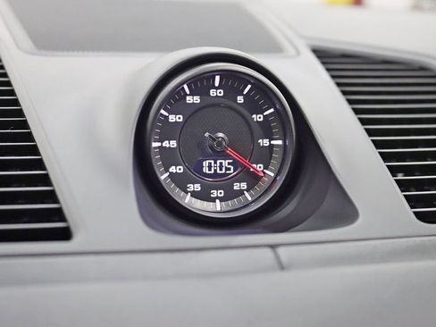 Used 2023 Porsche Cayenne GTS AWD/4WD image 18