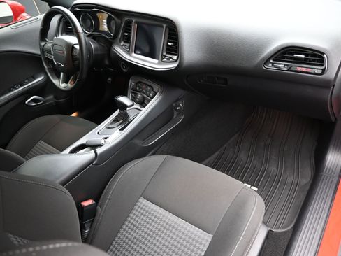 Used 2023 Dodge Challenger R/T Scat Pack RWD image 40