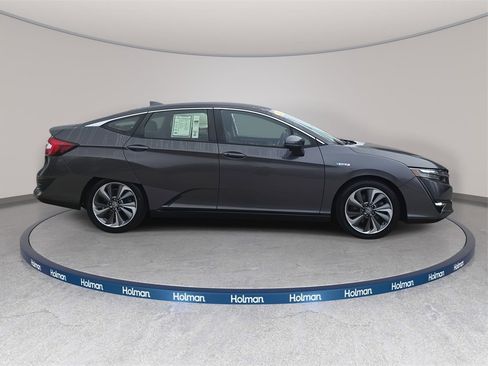 Used 2018 Honda Clarity Touring image 3