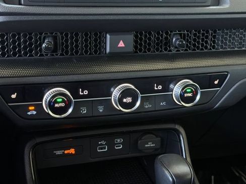 Certified 2025 Honda CR-V Sport image 25