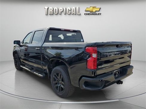 New 2026 Chevrolet Silverado 1500 Custom image 2