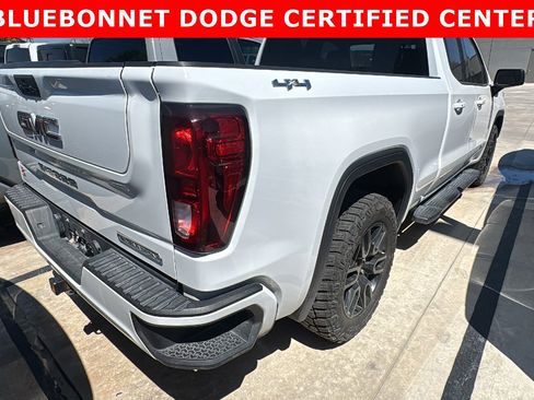 Used 2022 GMC Sierra 1500 Elevation image 4