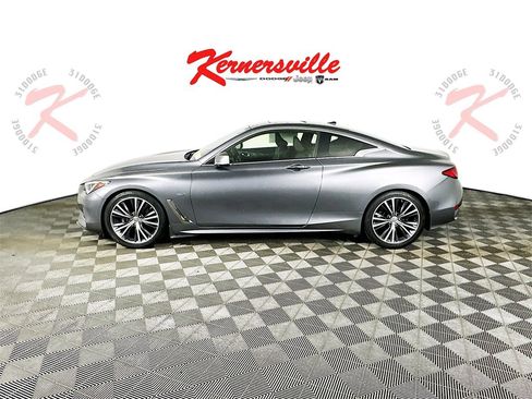 Used 2018 INFINITI Q60 3.0t Luxe w/ Cargo Package image 4